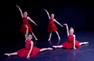 Modern dance class Lexington Virginia