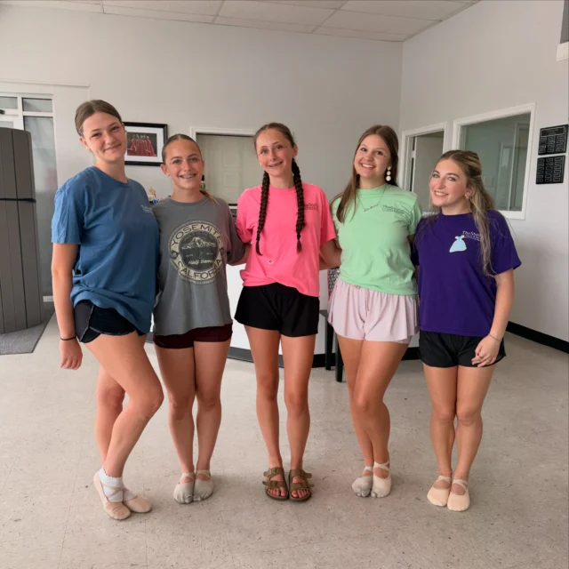 We LOVE our camp assistants! ❤️🧡💛💚🩵💙💜 Your help with the little dancers is incredibly important and we 100% could not do it without you! 💖 Love you all!